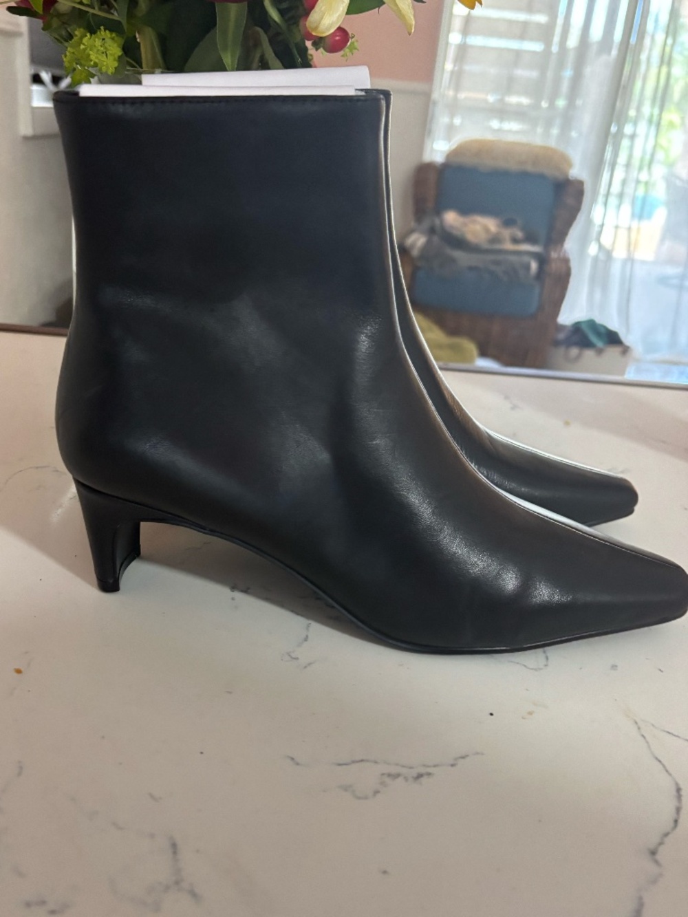 Steve Madden boots sz 8